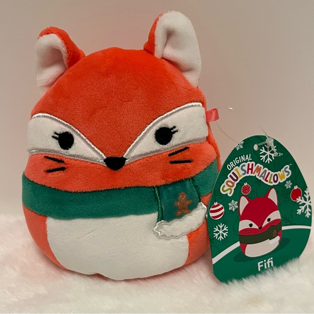 Squishmallow Fifi Red Fox 🦊, Christmas 🎄⛄️, 4.5” New